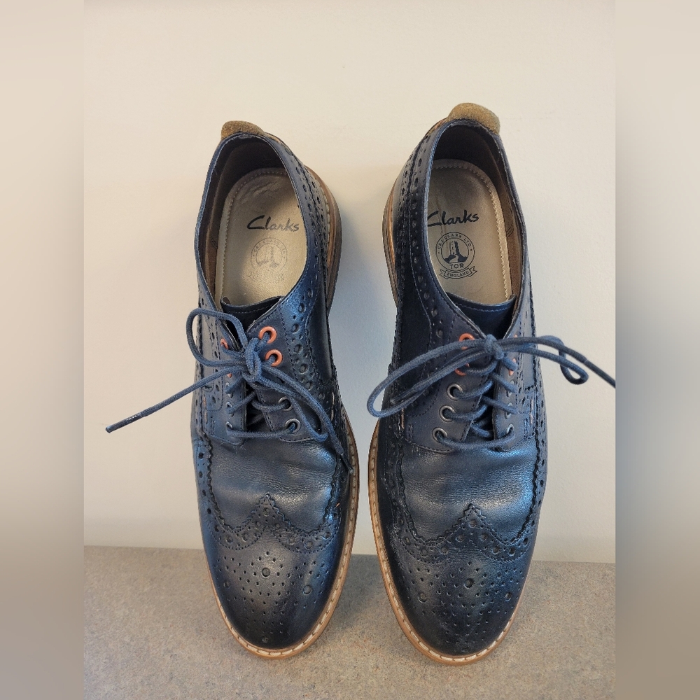 Clarks Mens Size 10 Black Leather Lace-Up Oxford Dress Shoes